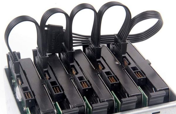 Power SATA Extension Cable 1 to 5 - Image 3